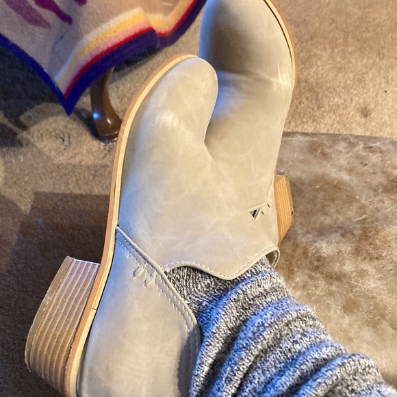 Back zip Boot - Picture 6 of 7